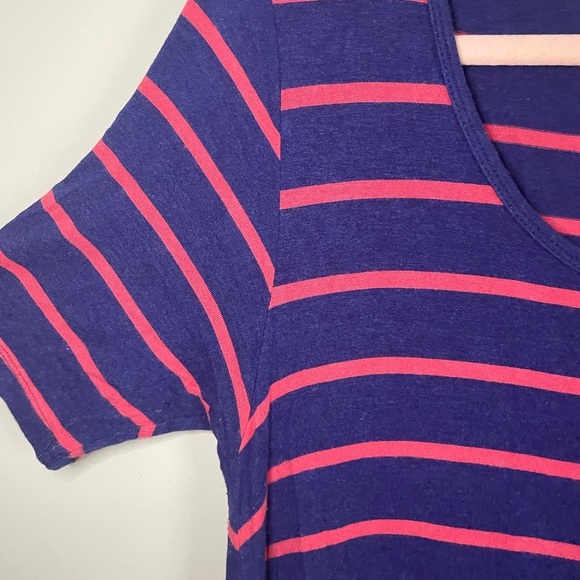 Lularoe Navy and Pink Striped Perfect T-shirt - Picture 4 of 7